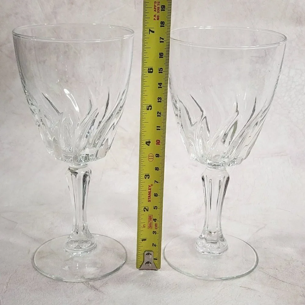 2 Vintage Luminarc Crystal‎ Wine Goblets Glasses 7